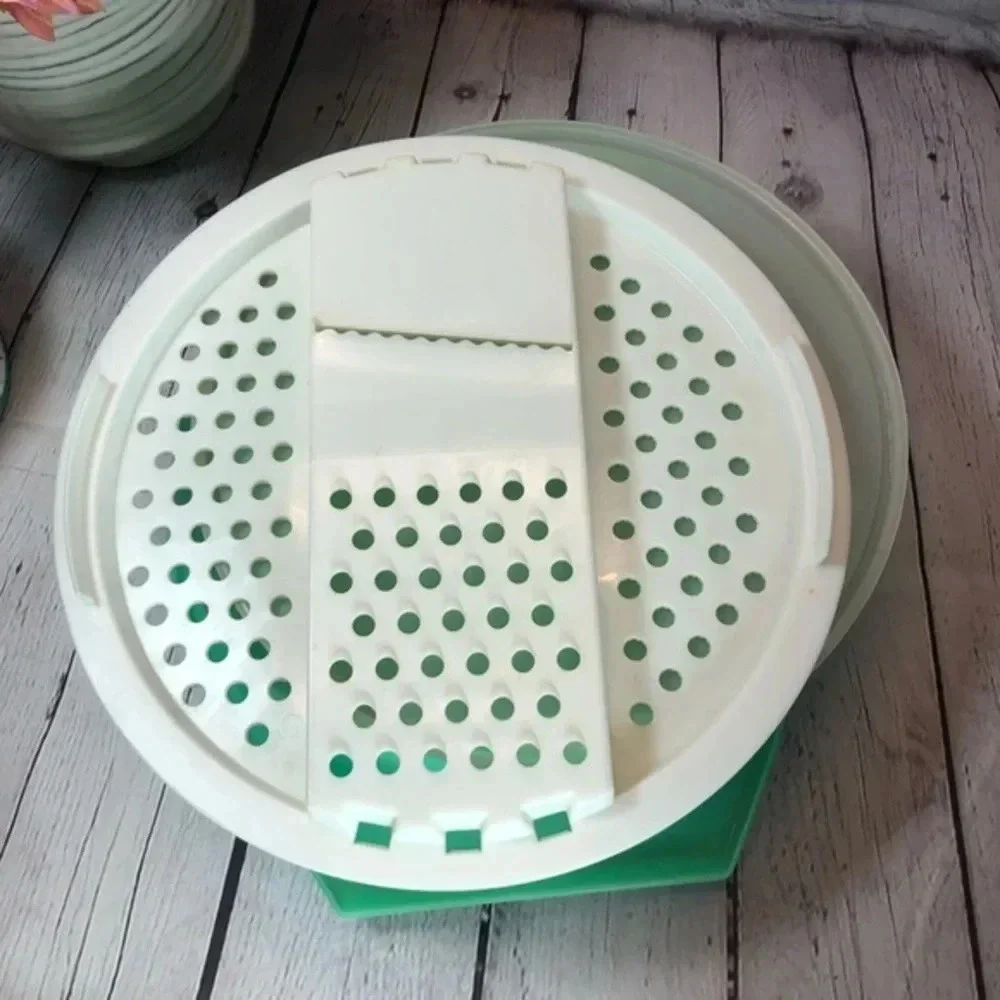 Vintage Tupperware GRATER bowl